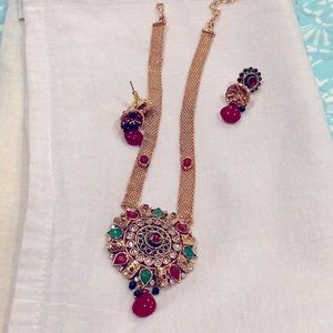 Indian jewelry /necklace set